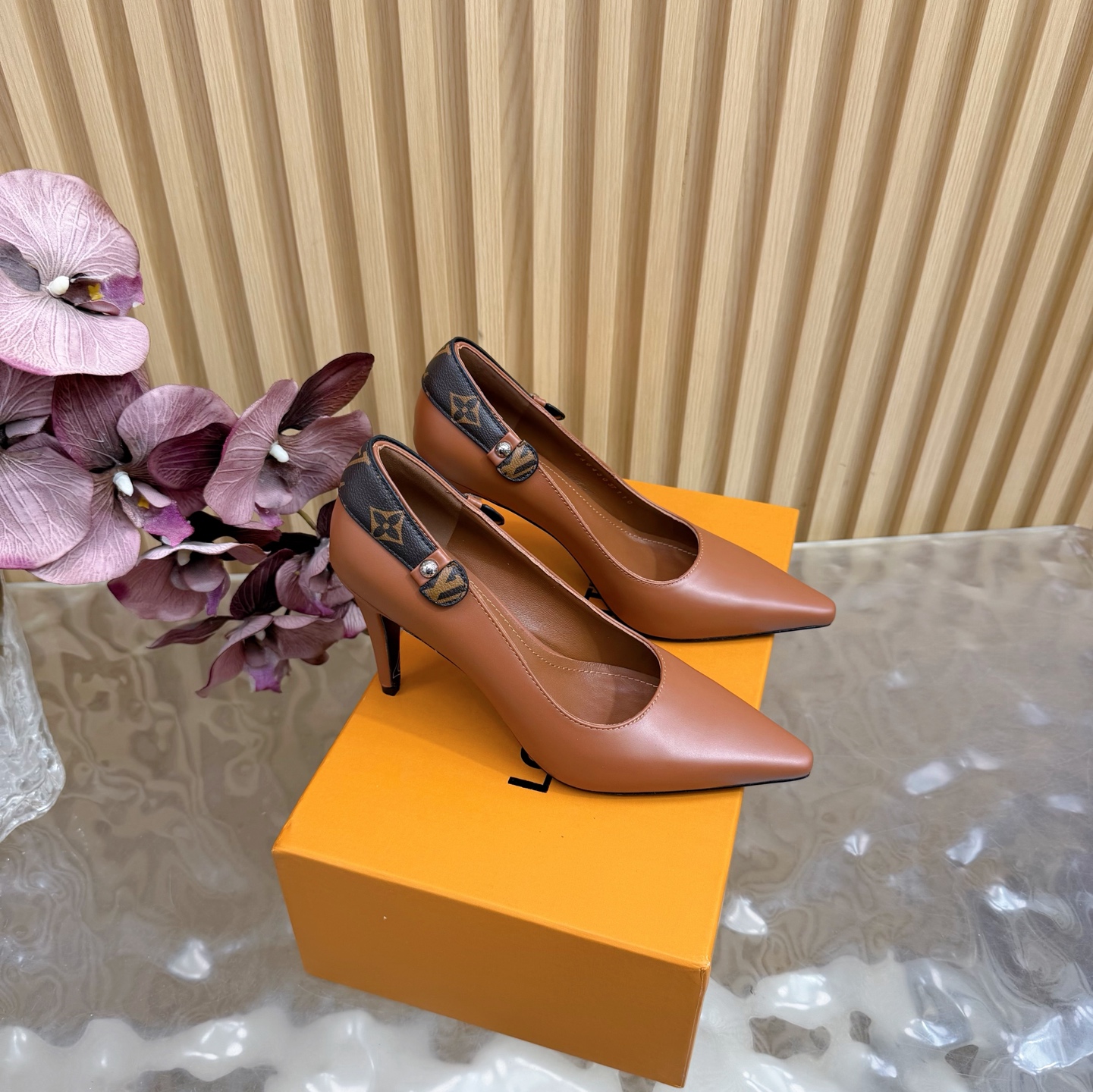 Women's high heels